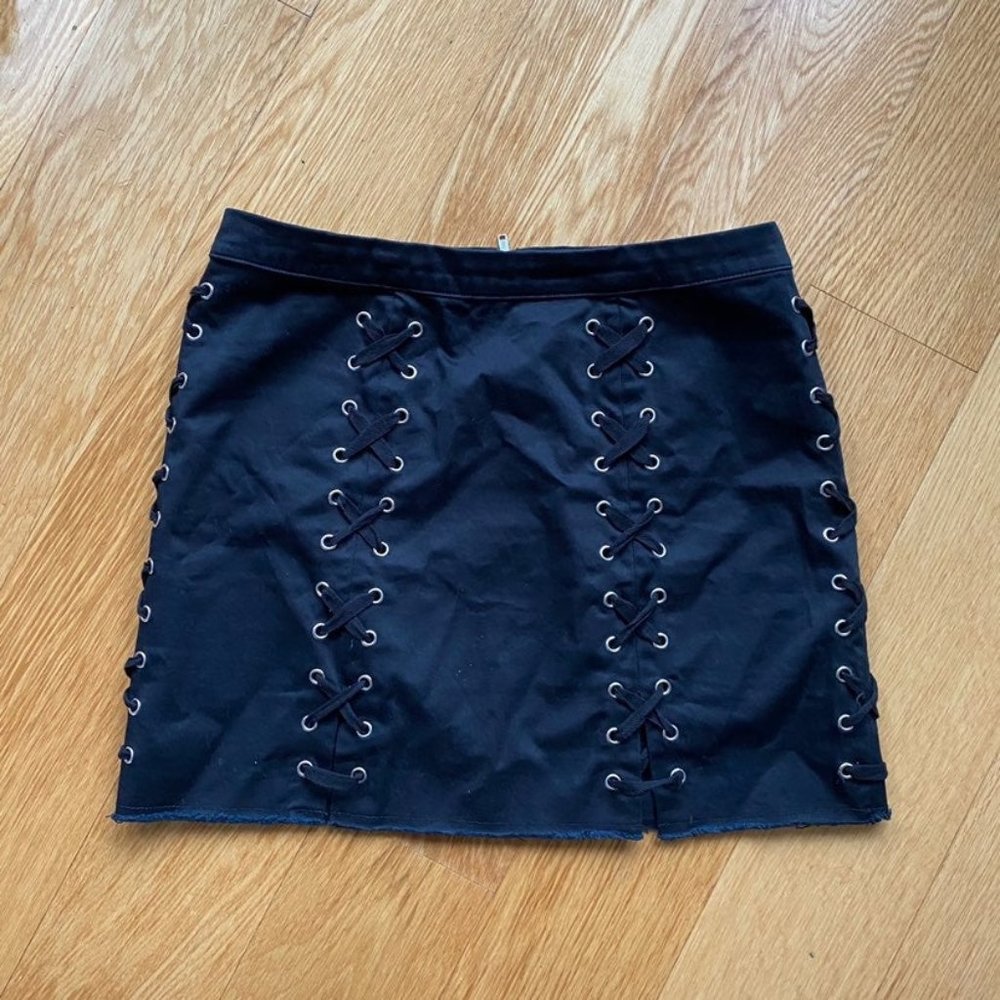 Tie Up Skirt